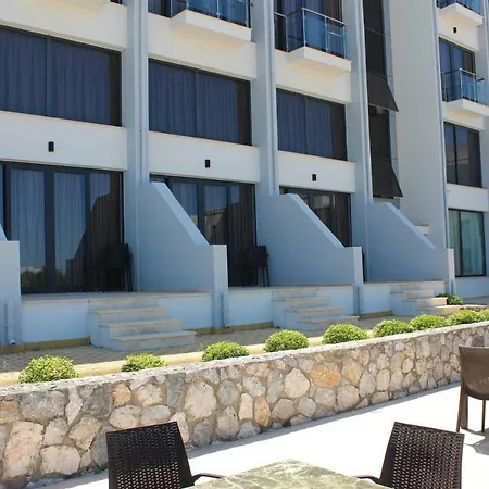 Bellapais Oasis 3* Kyrenia (Northern Cyprus)