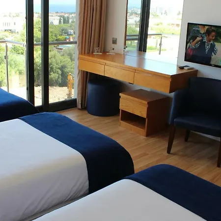 Bellapais Oasis Hotel